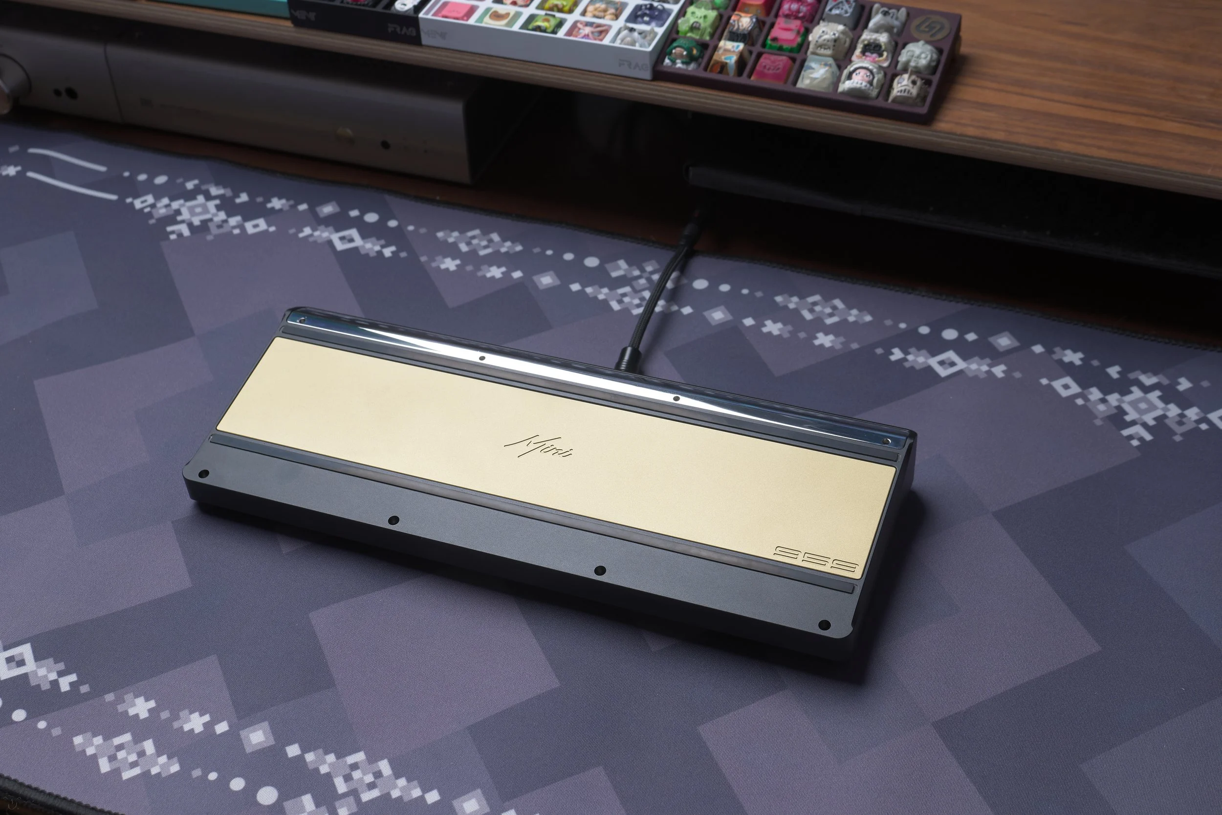 Dalco 959 Mini GT — Lightning Keyboards